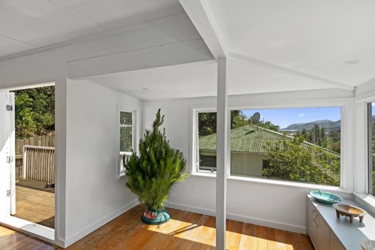 Photo of property in 235 Saint Vincent Street, Toi Toi, Nelson, 7010