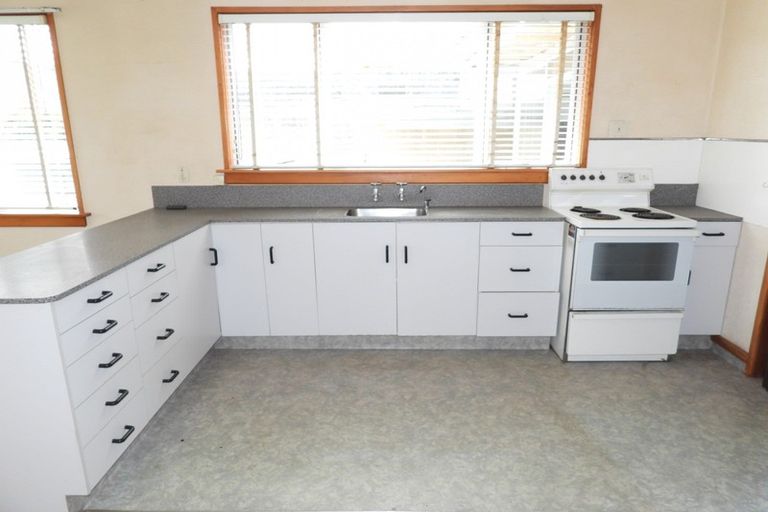 Photo of property in 1 Lismore Street, Oamaru North, Oamaru, 9400