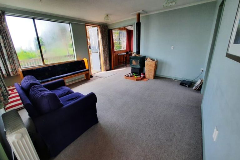 Photo of property in 3 Esplanade, Kaka Point, 9271