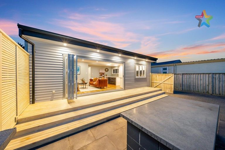 Photo of property in 42 Kensington Avenue, Petone, Lower Hutt, 5012