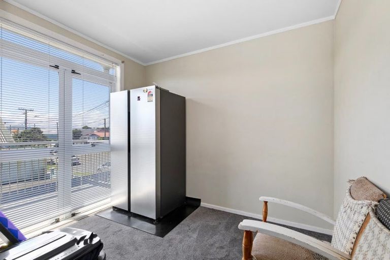 Photo of property in 1 Aurora Street, Petone, Lower Hutt, 5012