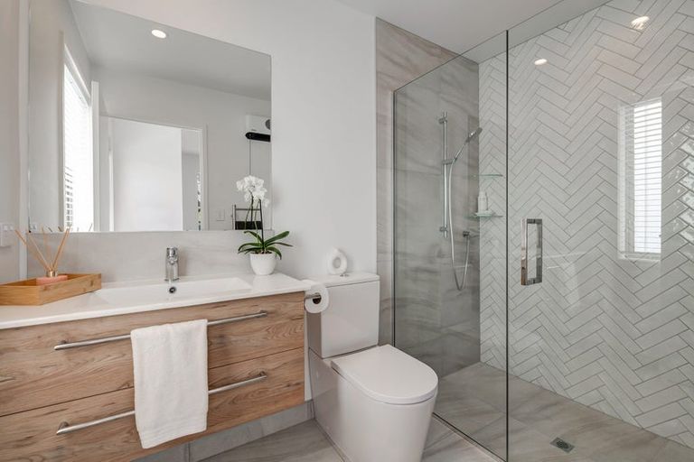 Photo of property in 5 Aurora Avenue, Snells Beach, 0920