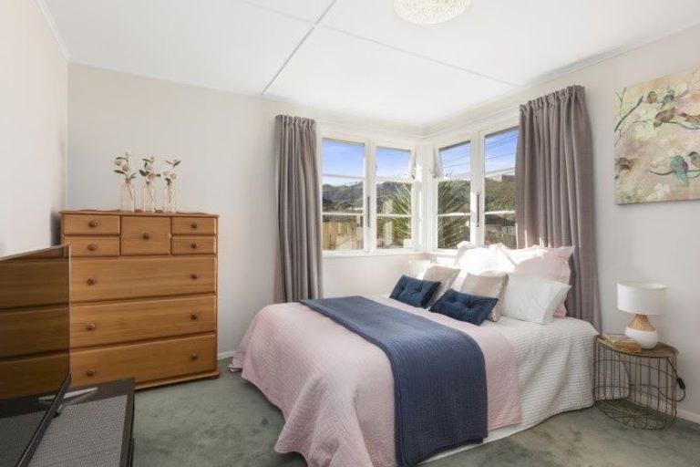 Photo of property in 69 Colson Street, Avalon, Lower Hutt, 5011