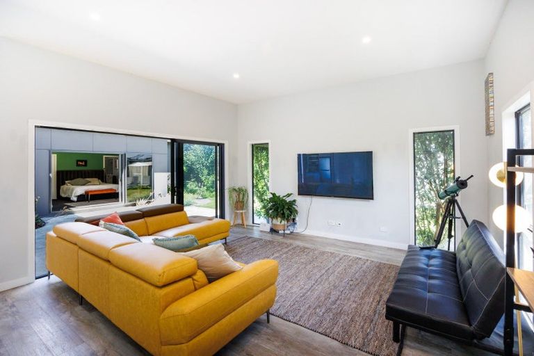 Photo of property in 300 Cambridge Avenue, Ashhurst, 4810