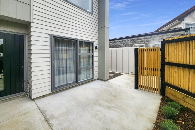 Photo of property in 1 Bledisloe Crescent, Wainuiomata, Lower Hutt, 5014