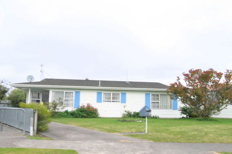 Photo of property in 1/18 Cardiff Place, Tamatea, Napier, 4112