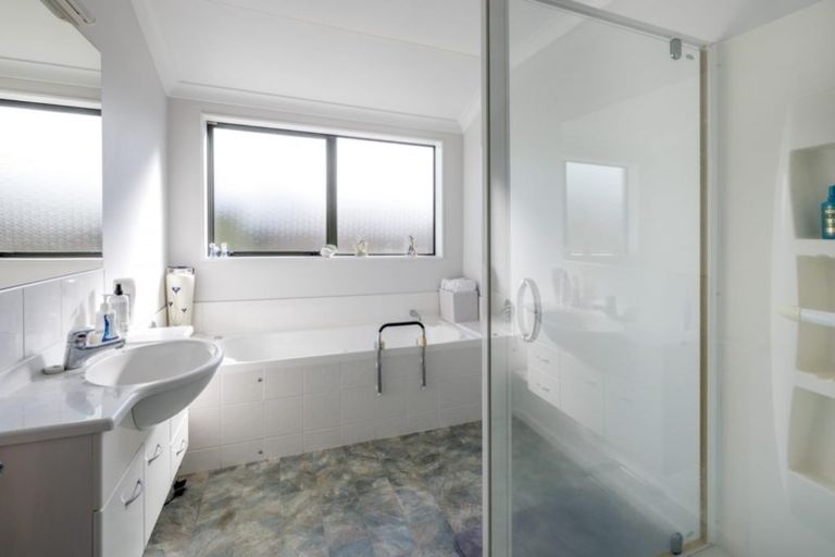 Photo of property in 4 Davie Court, Levin, 5510