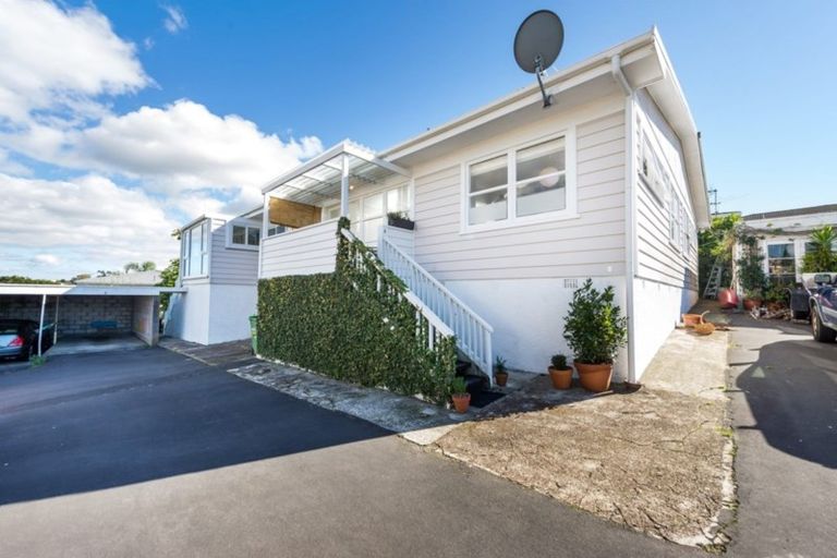 Photo of property in 3/7 Lydia Avenue, Northcote, Auckland, 0627