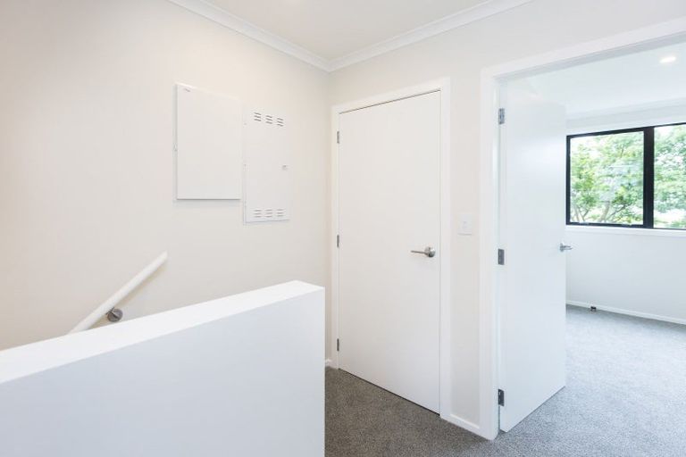 Photo of property in 11 Raeble Walkington Lane, Wallaceville, Upper Hutt, 5018