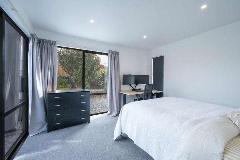 Photo of property in 12 Puketutu Grove, Motueka, 7120