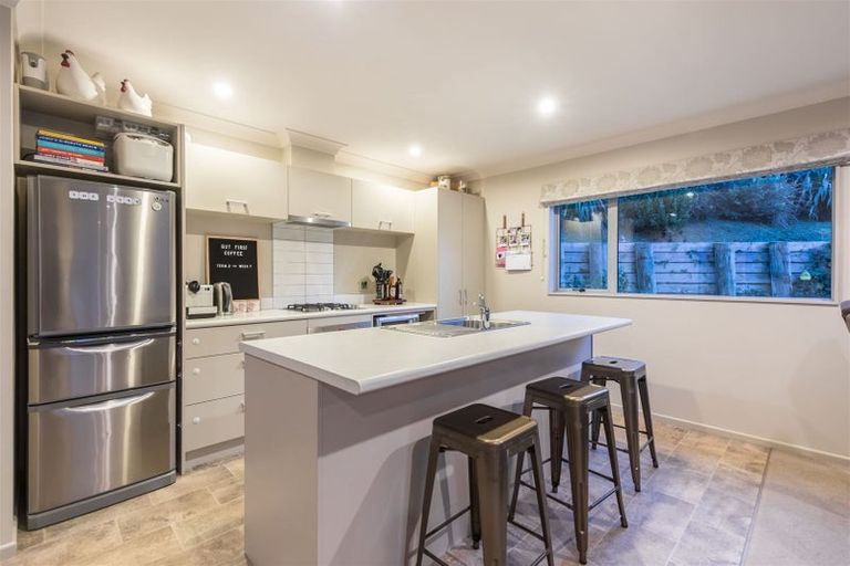 Photo of property in 14 Moonraker Place, Whitby, Porirua, 5024