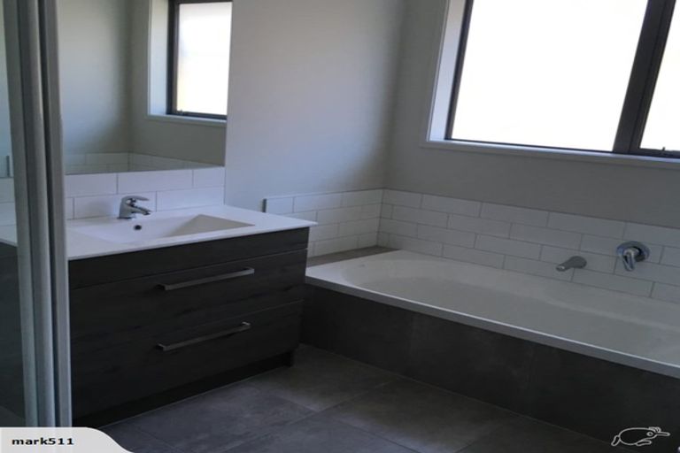 Photo of property in 17 Raby Lane, Pyes Pa, Tauranga, 3112