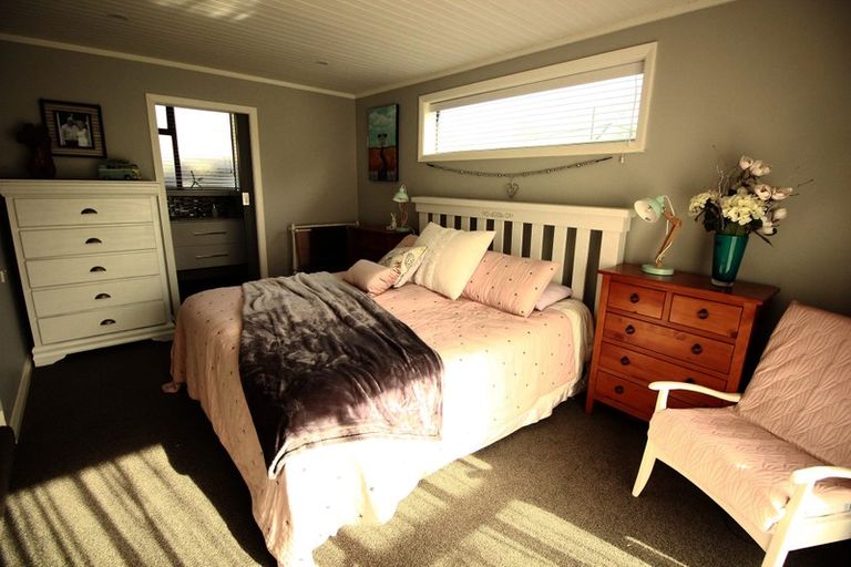 Photo of property in 17 Hawthornden Road, Avonhead, Christchurch, 8042