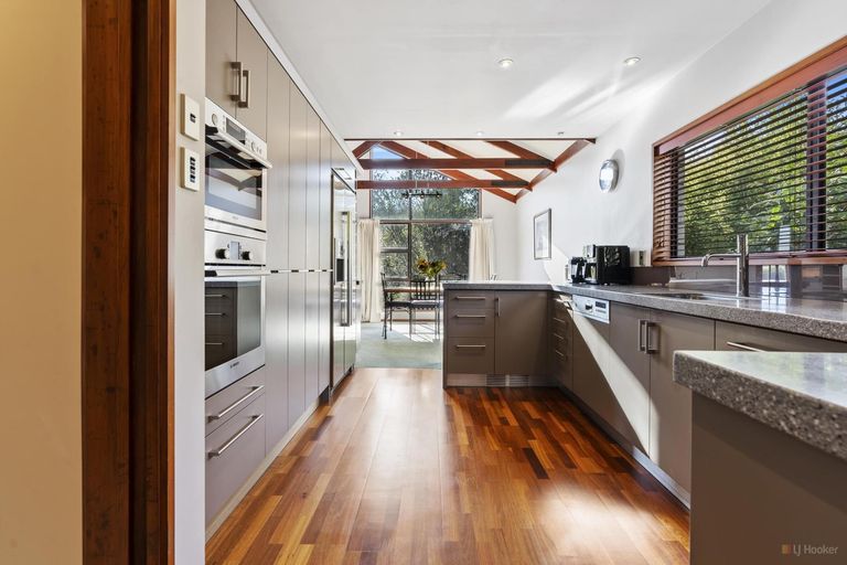 Photo of property in 16 Coulter Place, Geraldine, 7930