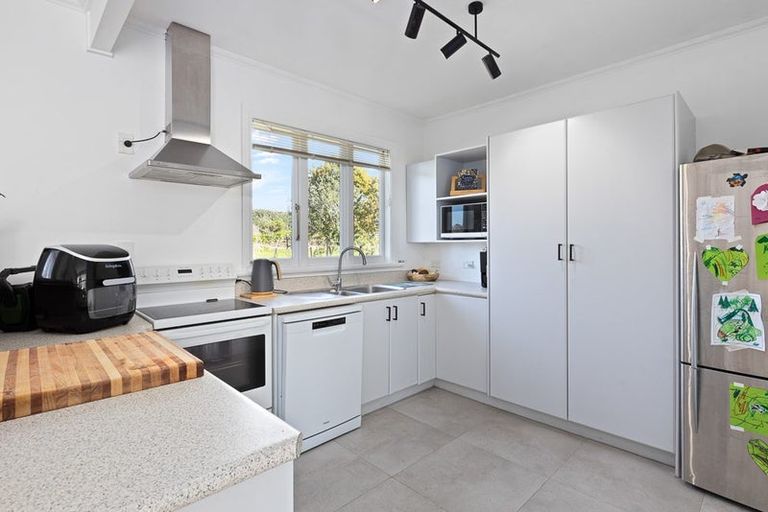 Photo of property in 146 Top Road, Dairy Flat, Albany, 0792