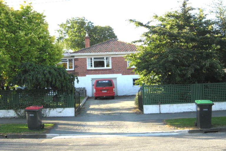 Photo of property in 3 Onslow Street, West End, Timaru, 7910