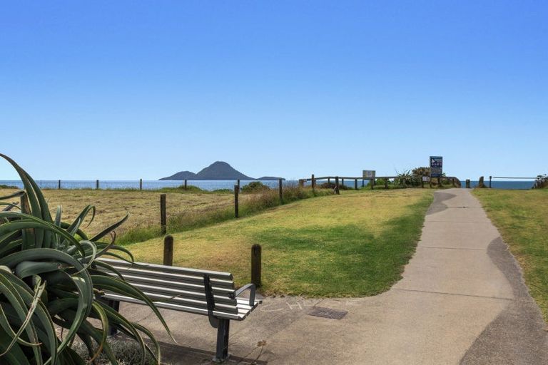 Photo of property in 34 Ohuirehe Road, Coastlands, Whakatane, 3120