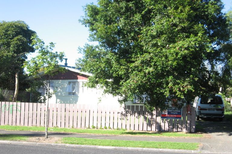 Photo of property in 9 Aarts Avenue, Manurewa, Auckland, 2102