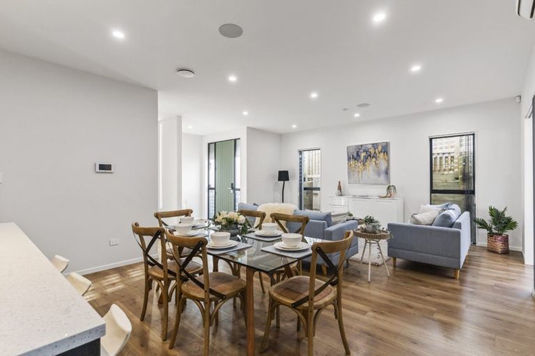 Photo of property in 22 Selwyn Downs Lane, Opaheke, Papakura, 2113