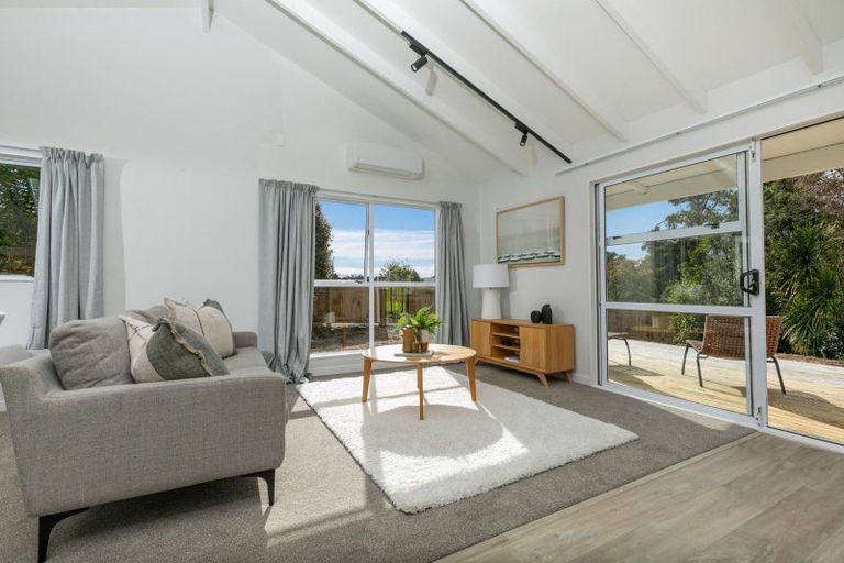 Photo of property in 10d Shiloh Way, Greenhithe, 0632