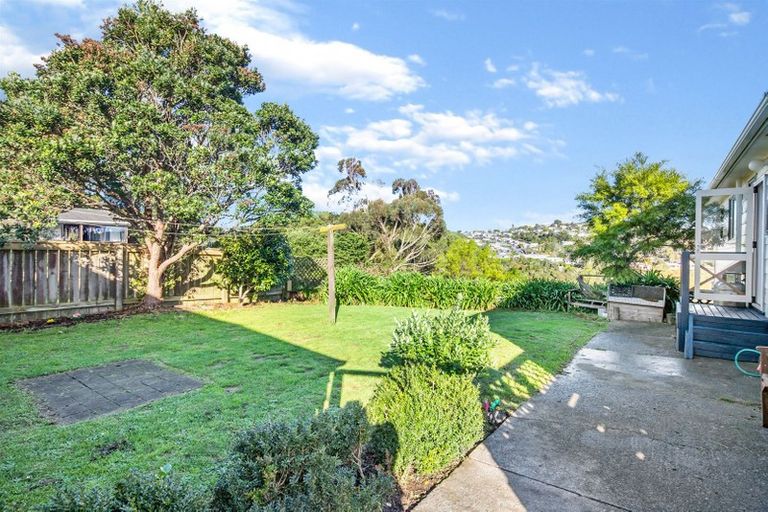 Photo of property in 56 Dominica Crescent, Grenada Village, Wellington, 6037