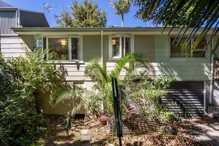 Photo of property in 2/6 Everest Street, Devonport, Auckland, 0624