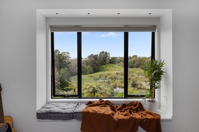 Photo of property in 11 Lily Way, Pyes Pa, Tauranga, 3112