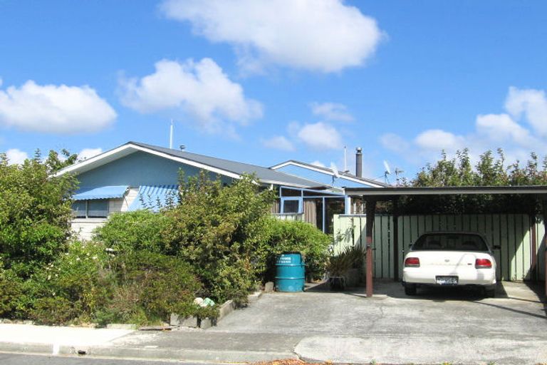 Photo of property in 27b Shanly Street, Brown Owl, Upper Hutt, 5018