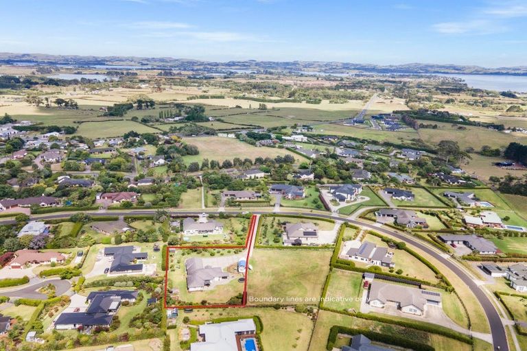 Photo of property in 12 Church View Road, Waiau Pa, Pukekohe, 2679