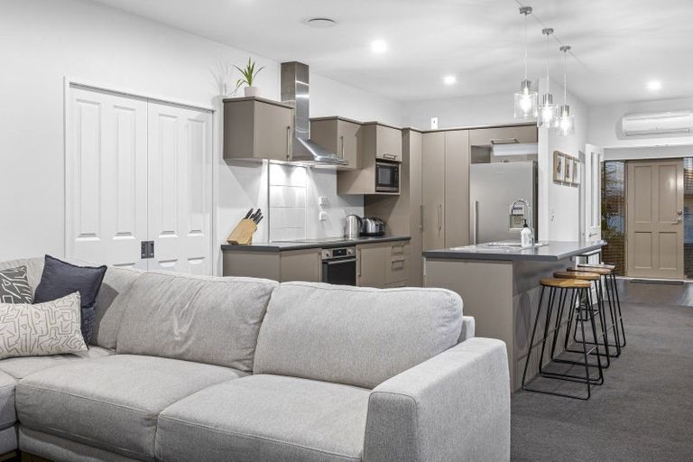 Photo of property in 16 Pukeko Place, Rangiora, 7400