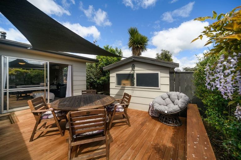 Photo of property in 1 Kimberley Grove, Westbrook, Palmerston North, 4412