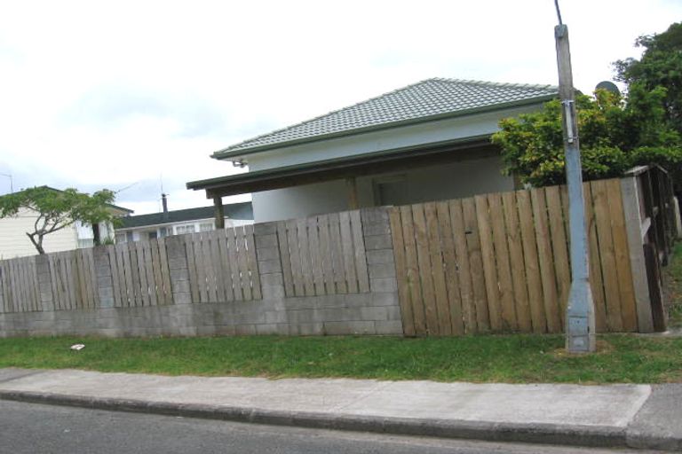 Photo of property in 164 Sunnynook Road, Sunnynook, Auckland, 0620
