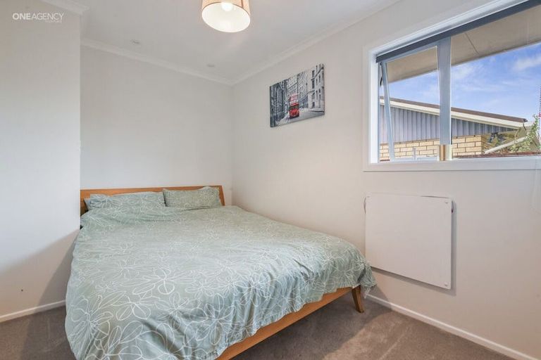 Photo of property in 15 Chilton Drive, Mairehau, Christchurch, 8052