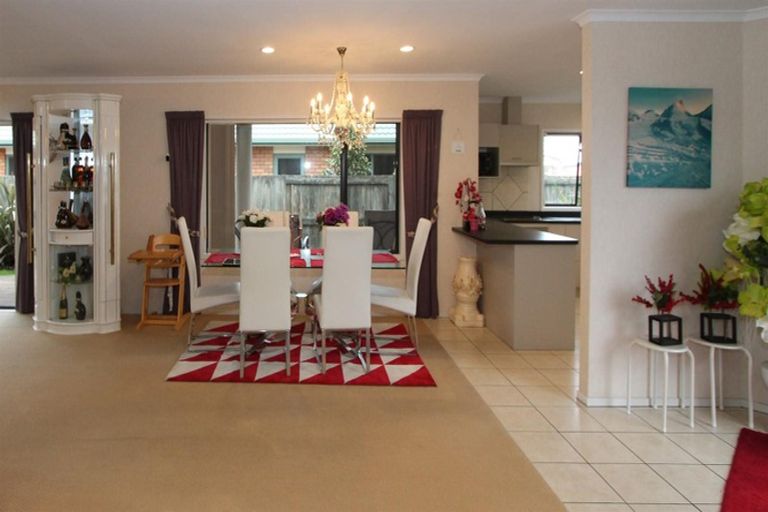 Photo of property in 7 Frame Place, Owhata, Rotorua, 3010