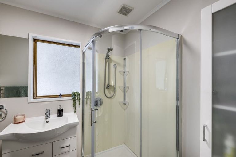 Photo of property in 27 York Avenue, Tamatea, Napier, 4112