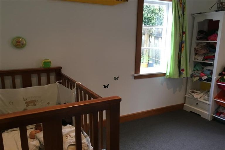 Photo of property in 6 Hathaway Avenue, Karori, Wellington, 6012