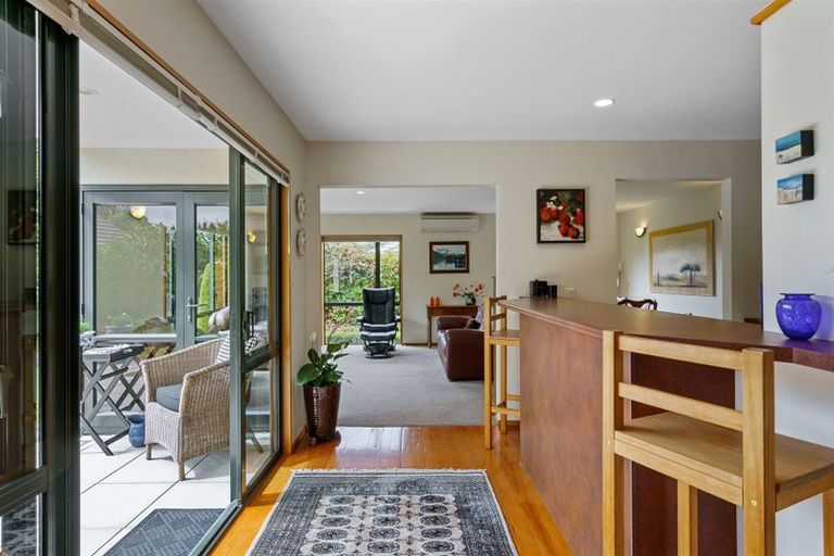 Photo of property in 6 Croftfield Place, Westmorland, Christchurch, 8025