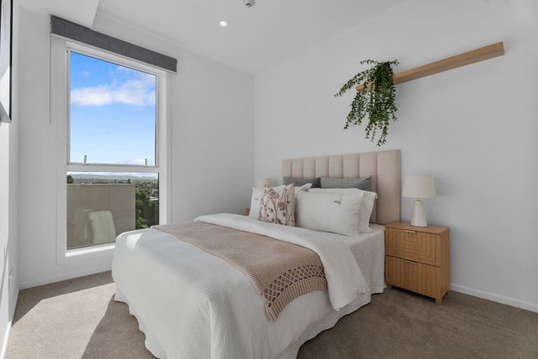 Photo of property in 1817a Great North Road, Avondale, Auckland, 1026