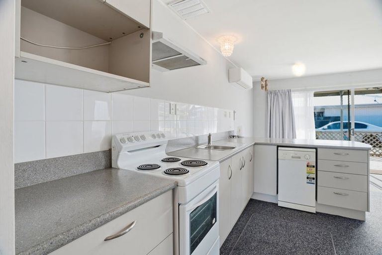 Photo of property in 6/461 Main South Road, Hornby, Christchurch, 8042