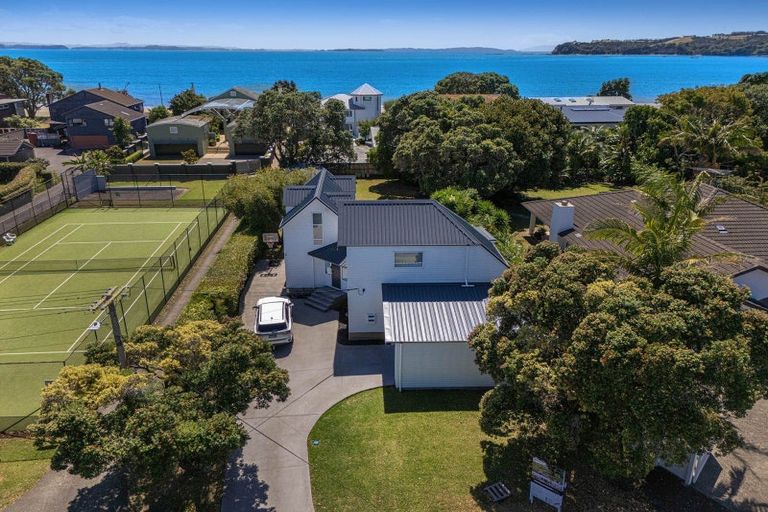 Photo of property in 20 Glamis Avenue, Manly, Whangaparaoa, 0930