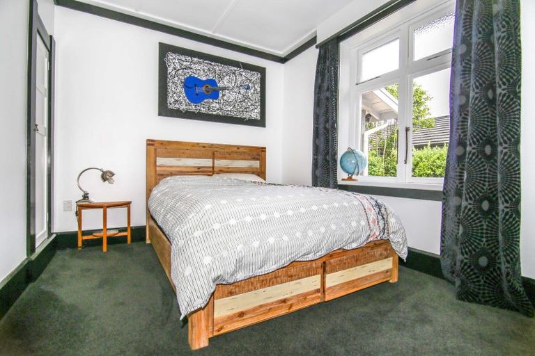 Photo of property in 75 Peel Street, Westport, 7825