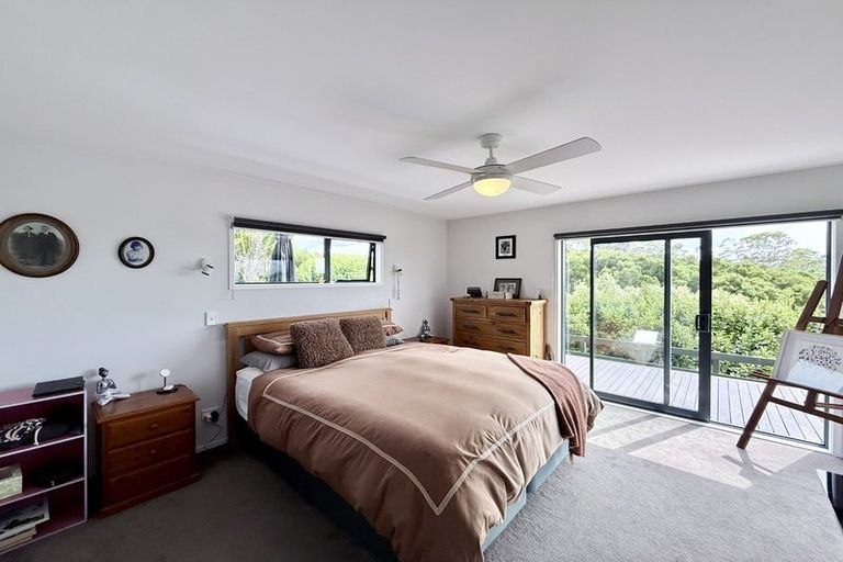 Photo of property in 157 Tui Glen Road, Haruru, 0204
