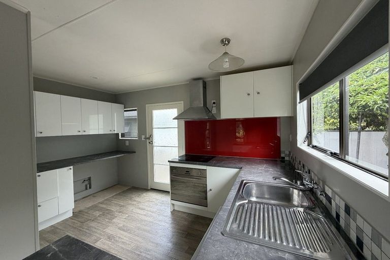 Photo of property in 2/30 Leicester Street, Stoke, Nelson, 7011