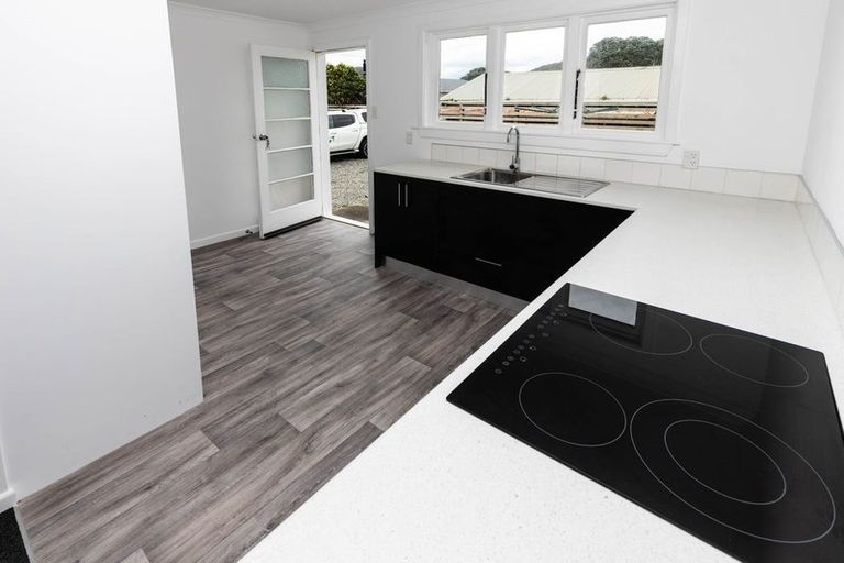 Photo of property in 99 Blake Street, Blaketown, Greymouth, 7805