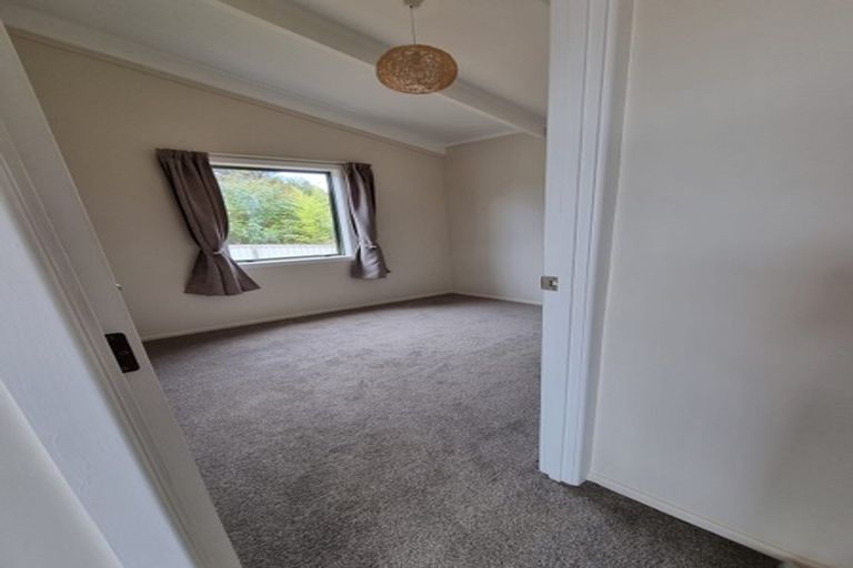 Photo of property in 21 Mariner Cove Road, Tinopai, Matakohe, 0593