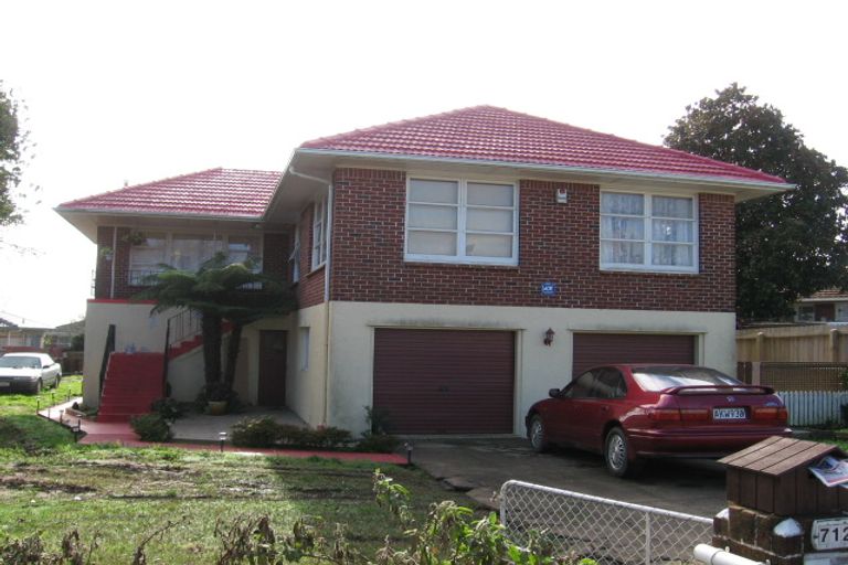 Photo of property in 712 Pakuranga Road, Howick, Auckland, 2010
