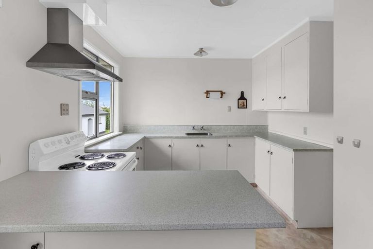 Photo of property in 2 Milton Street, Gore, 9710