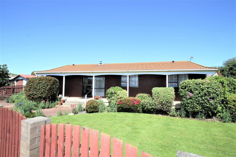 Photo of property in 26 Cedar Crescent, Mosgiel, 9024