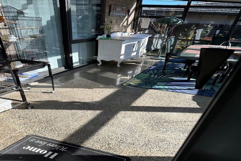 Photo of property in 9 Holland Street, Pukekohe, 2120