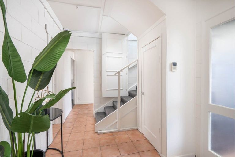 Photo of property in 6 Liston Avenue, Hilltop, Taupo, 3330